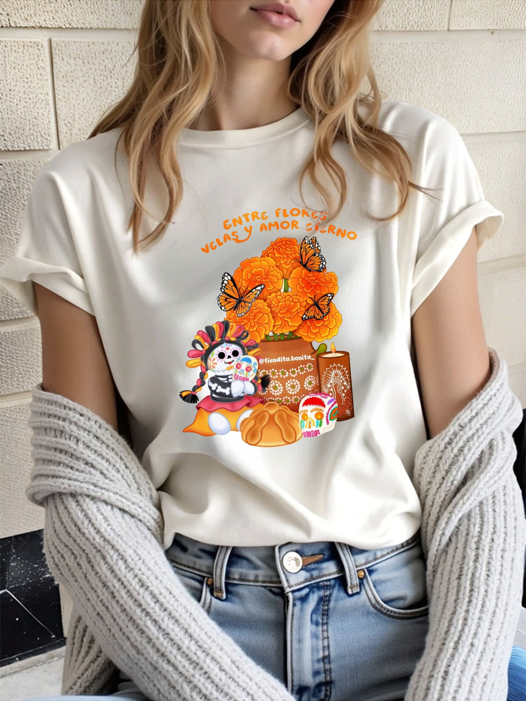 Camiseta de Mujer-Estampado Calaveras y Flores Día de Muertos